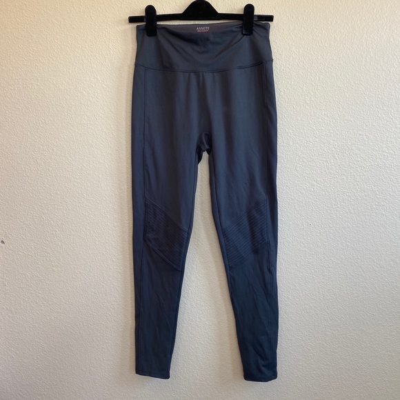 Spanx Assets Red Hot Label Leggings Gray Size L - Picture 9 of 9